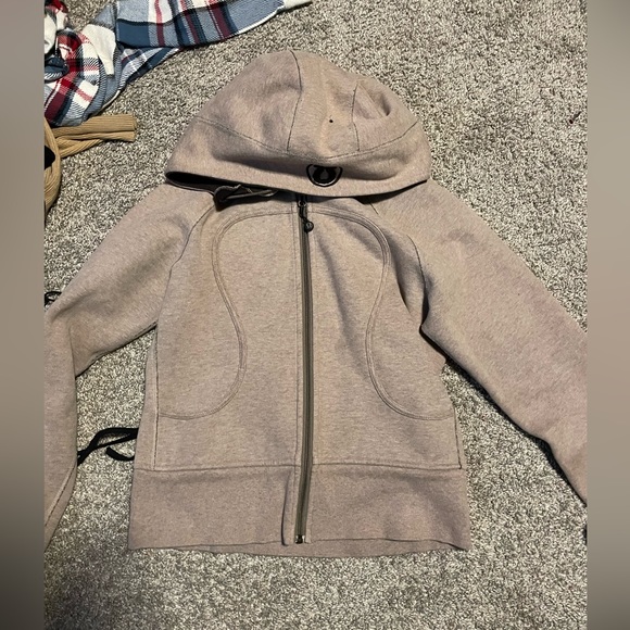 lulu sweater - Picture 1 of 2